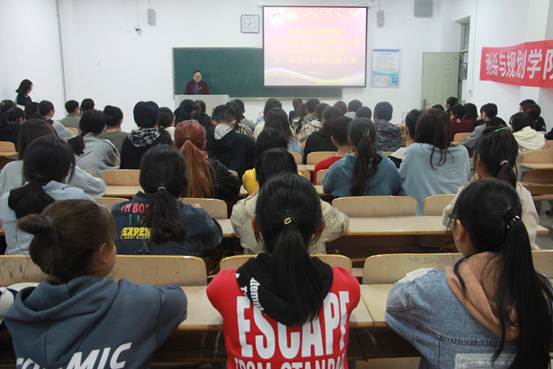 https://hjyghxy.sqnu.edu.cn/__local/8/E5/5C/99A389B9EE69BABE5CE7E6FB80B_0E16405E_7DA5.jpg